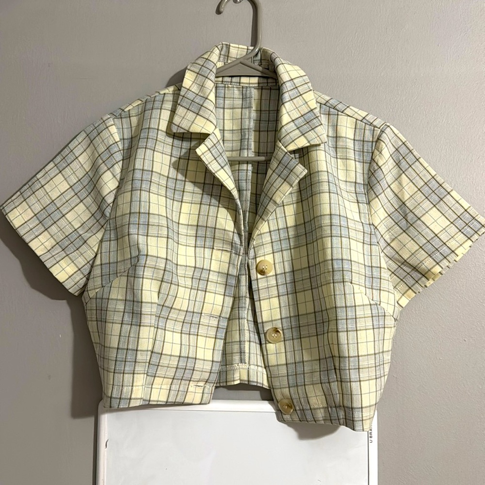 button up crop top